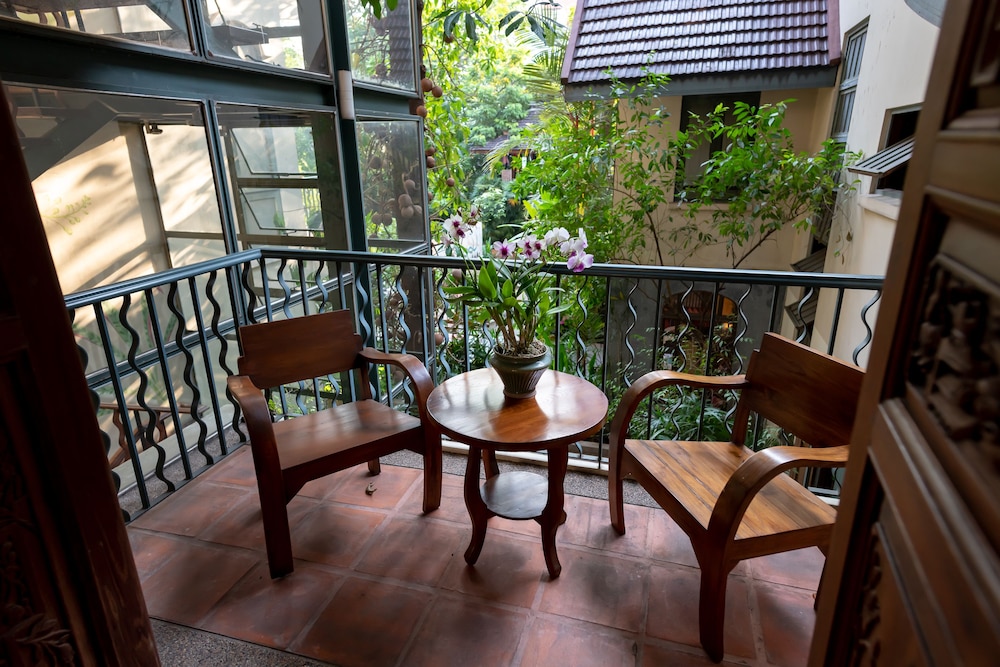 Ariyasomvilla Bangkok 55/68
