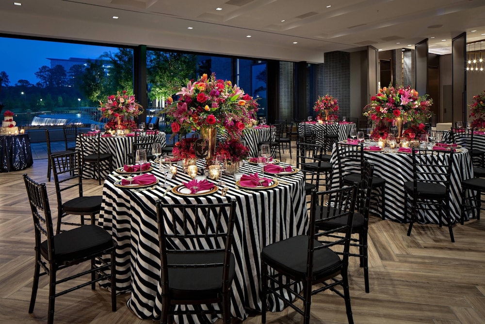 Houston Cityplace Marriott At Springwoods Village 53/65