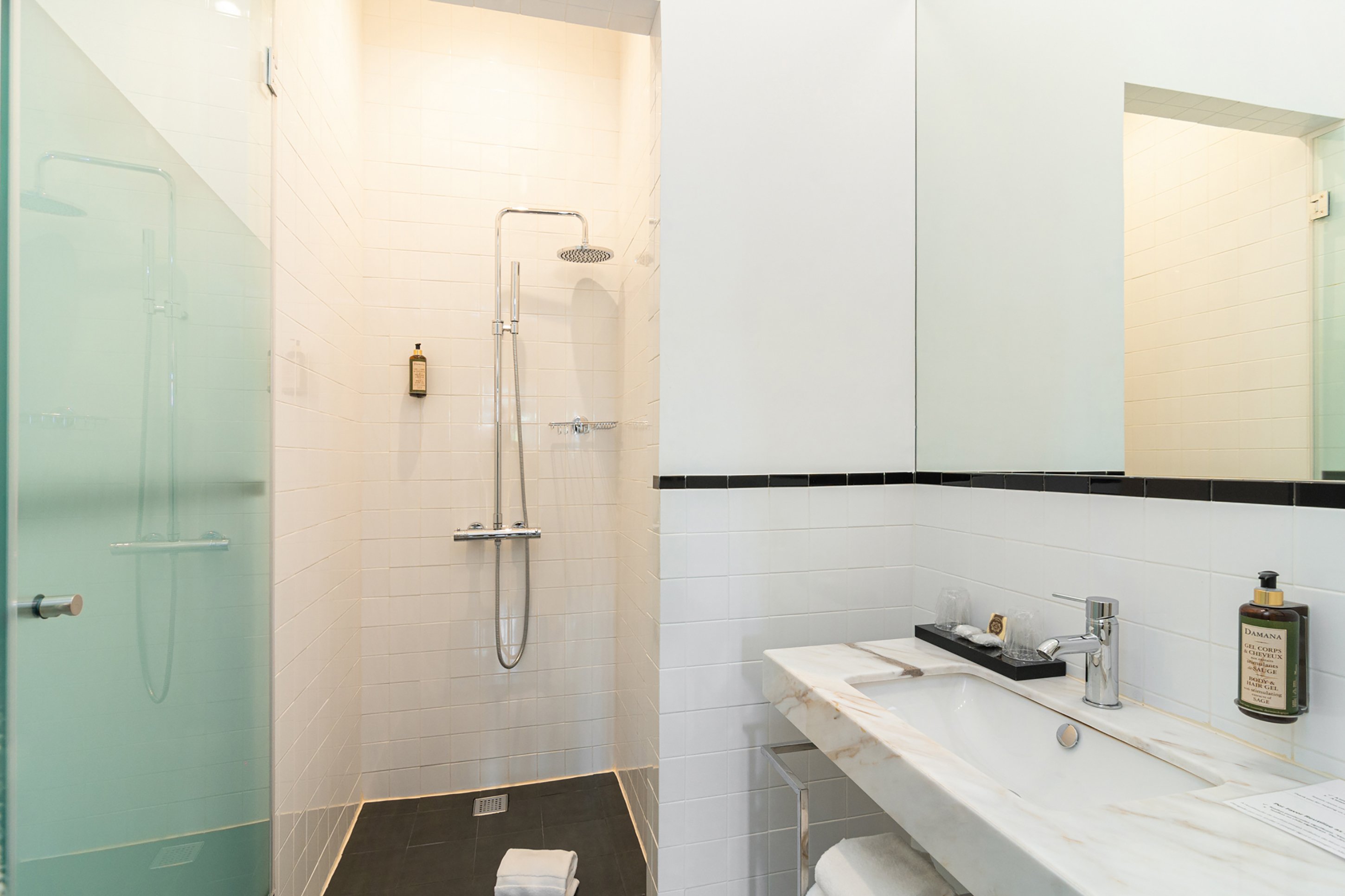 Descobertas Boutique House 40/43