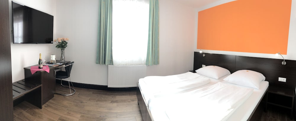 Hotel Konig 41/71
