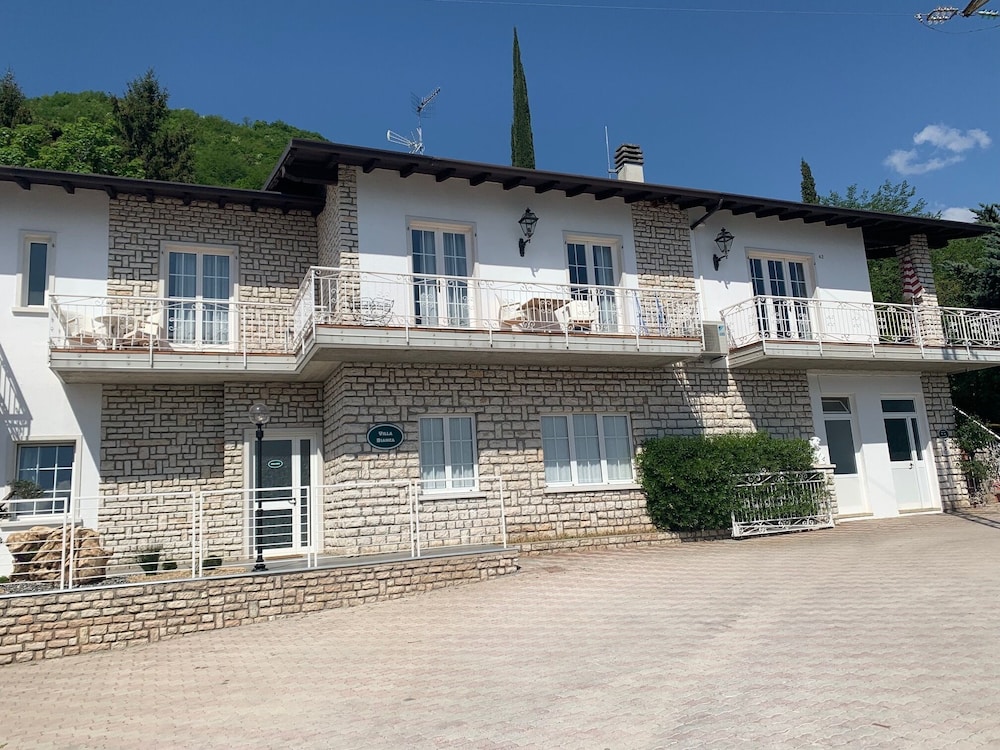 Village Hotel Lucia 2/50