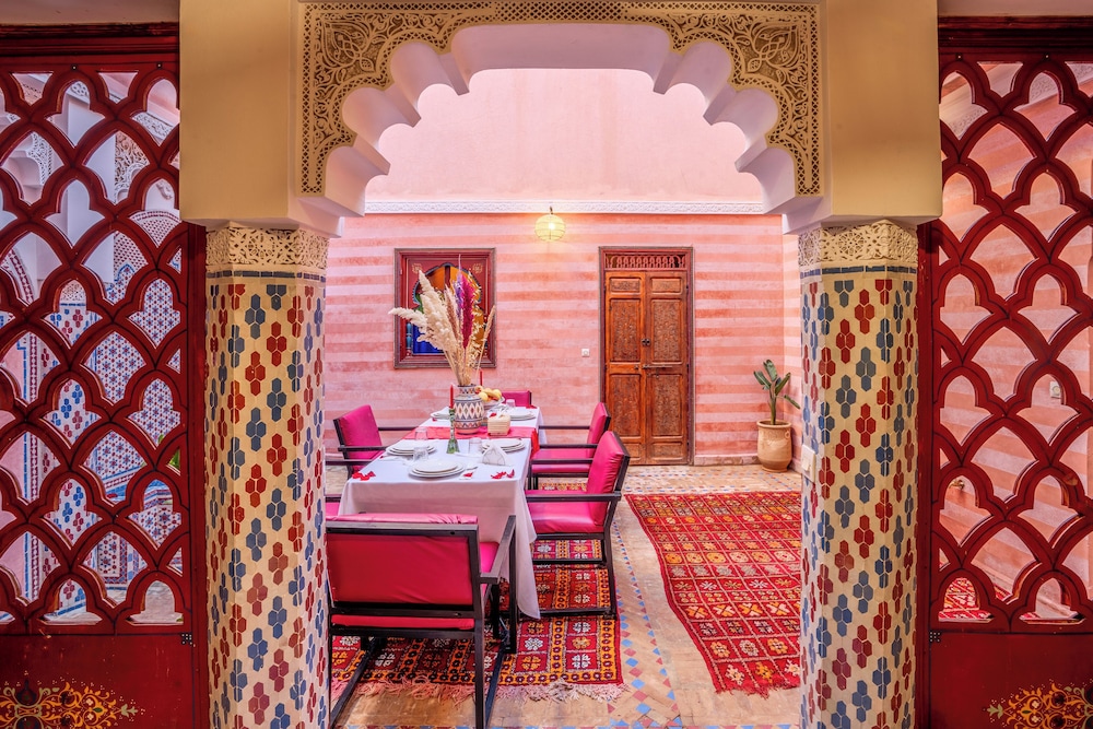 Riad Le Graff Pink 43/43