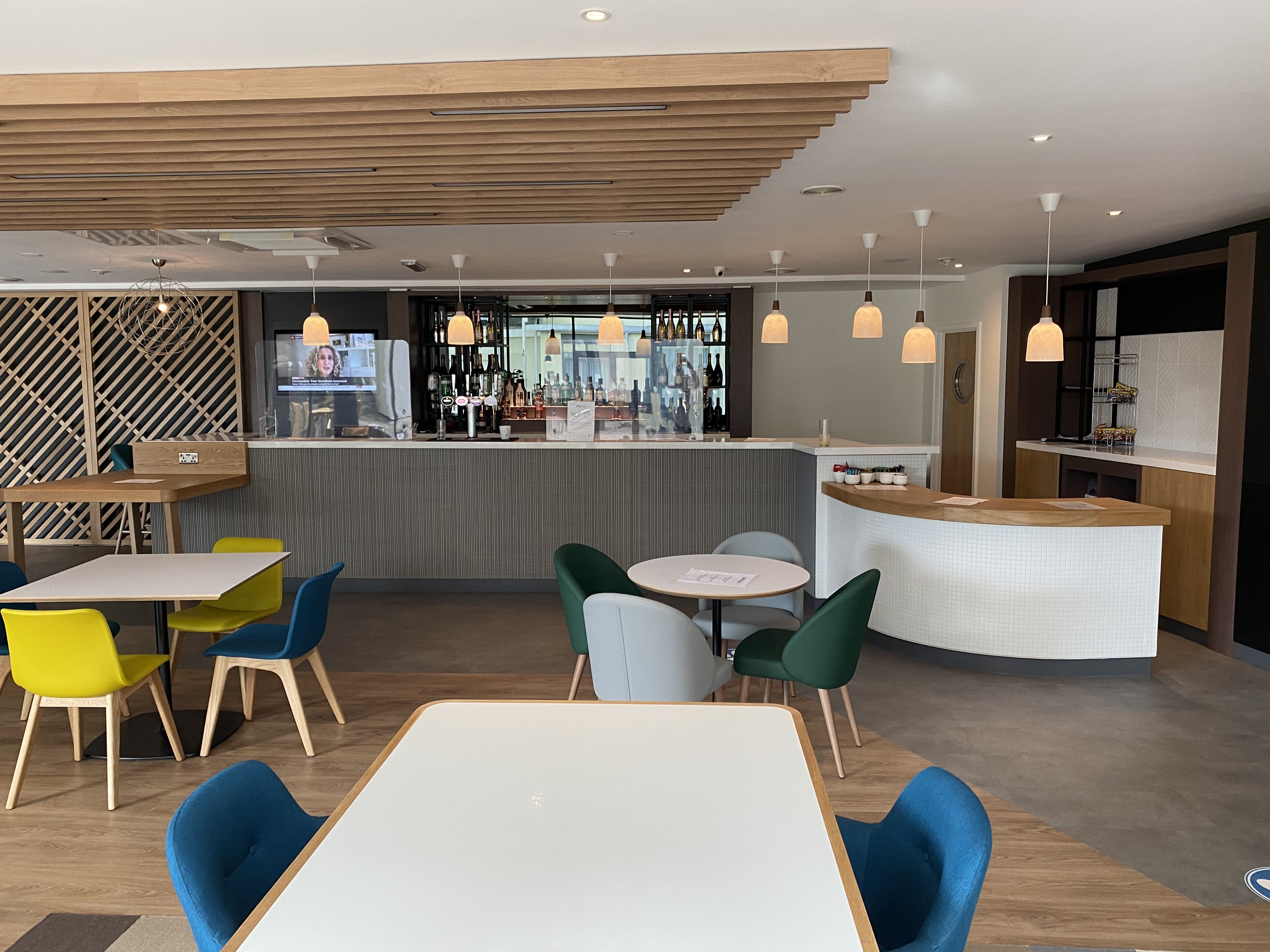 Holiday Inn Sittingbourne 27/50