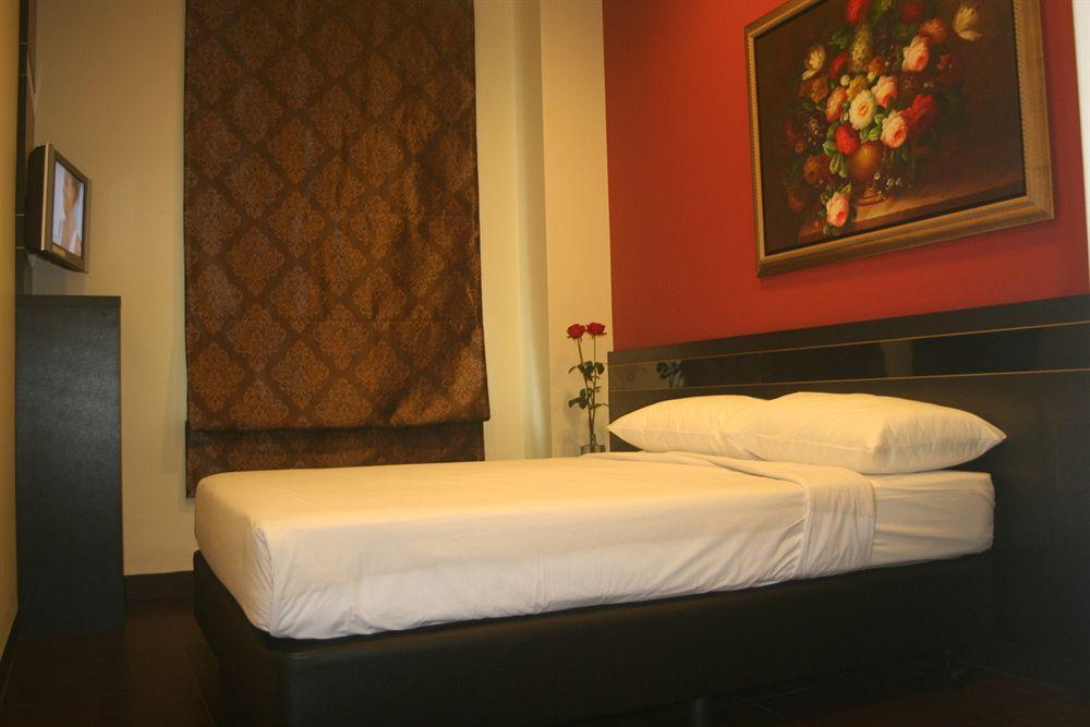 Hotel 81 Kovan 18/27