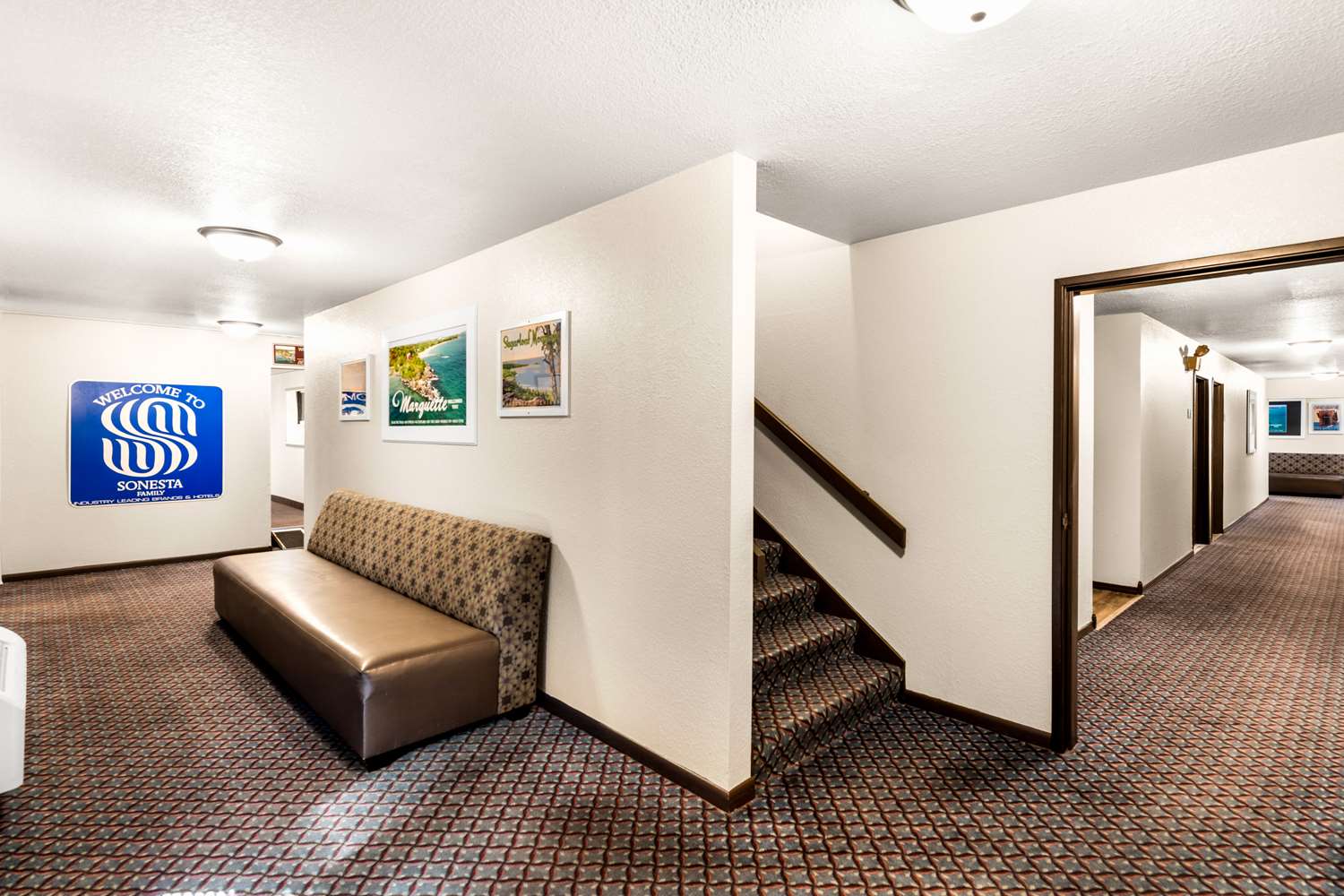 Americas Best Value Inn Marquette 30/46