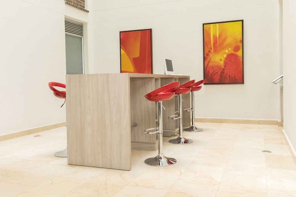 Hotel Romanza 42/45