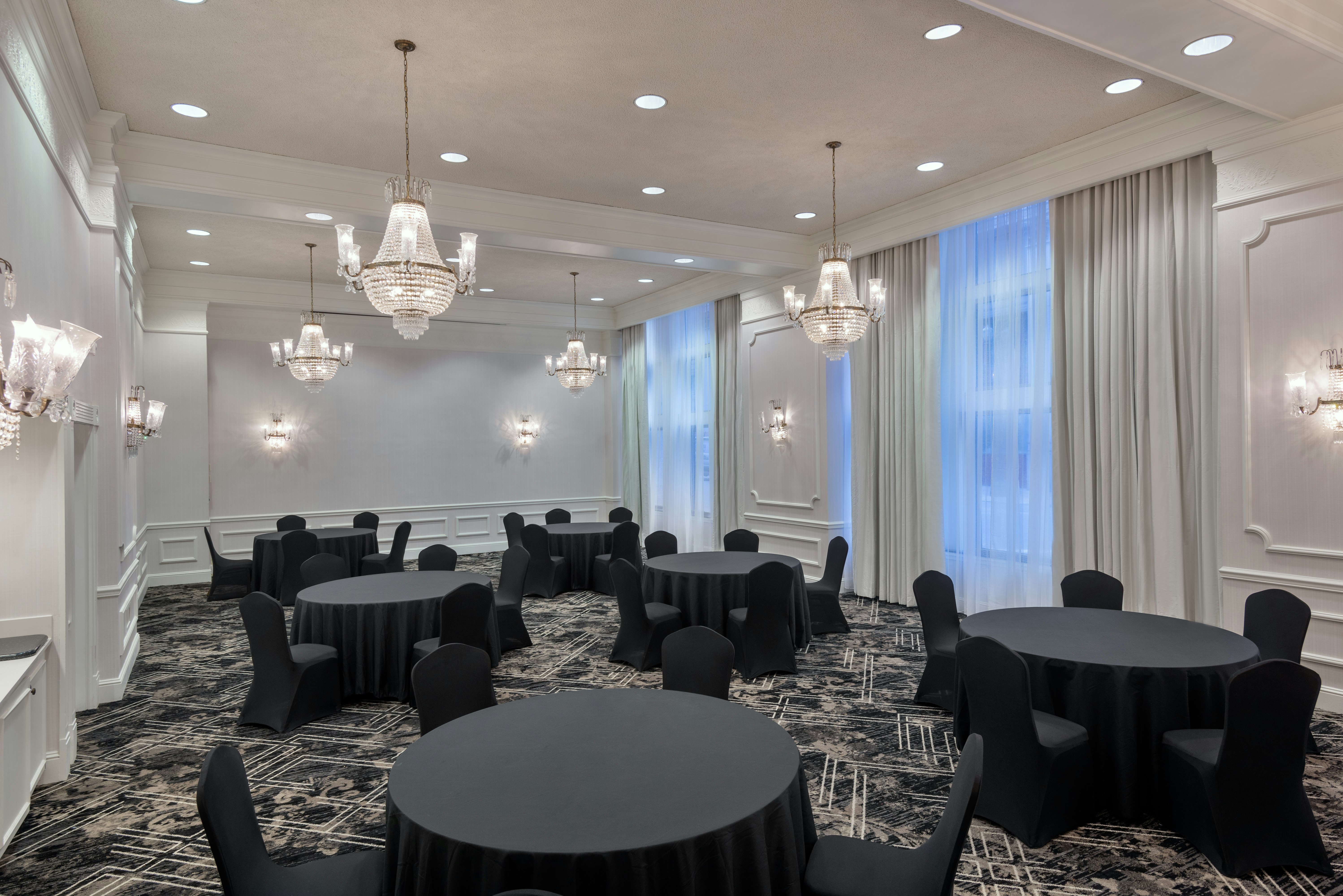 Hilton Pennywell St. Louis at the Arch 37/41