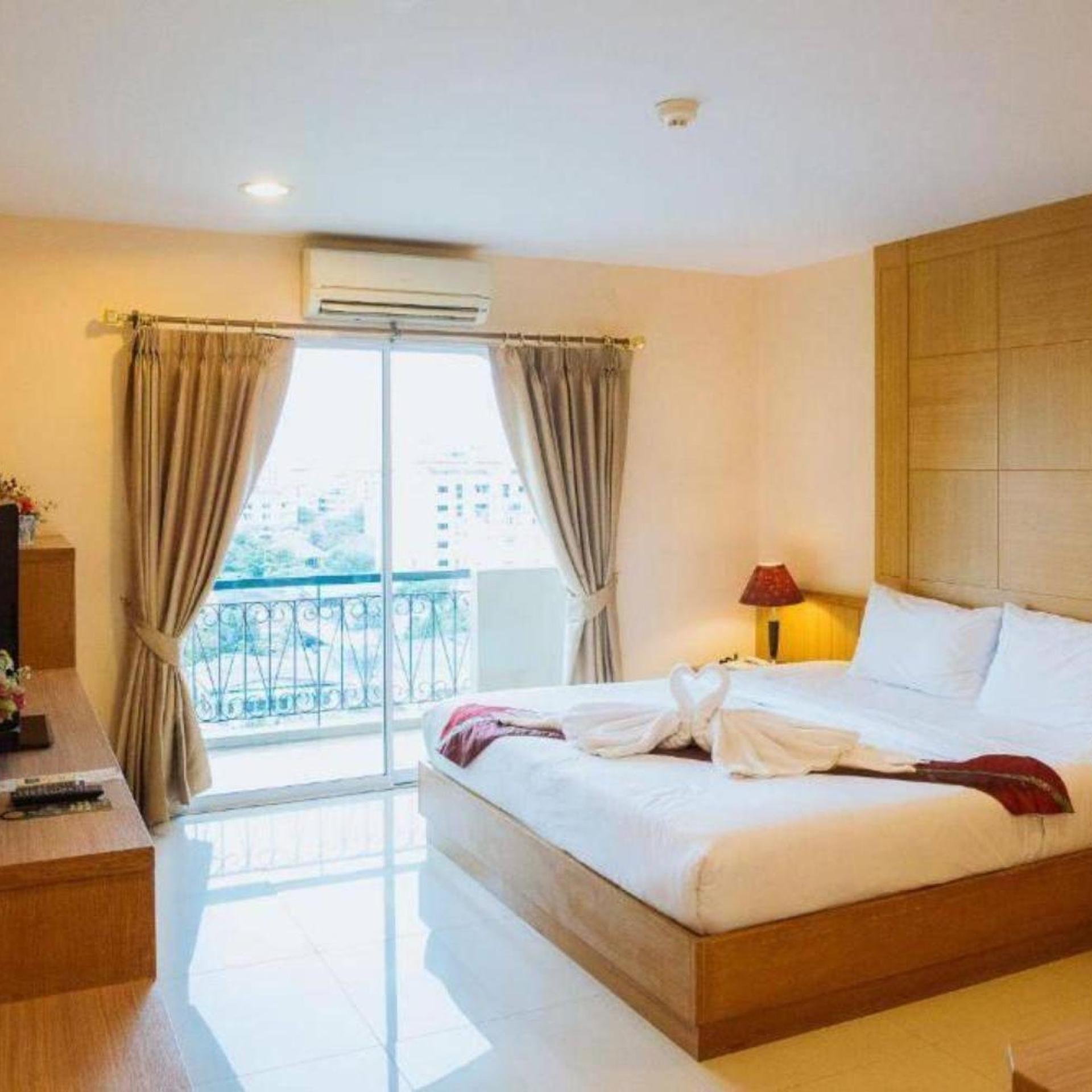 Superior, Metro, Double or Twin Bed