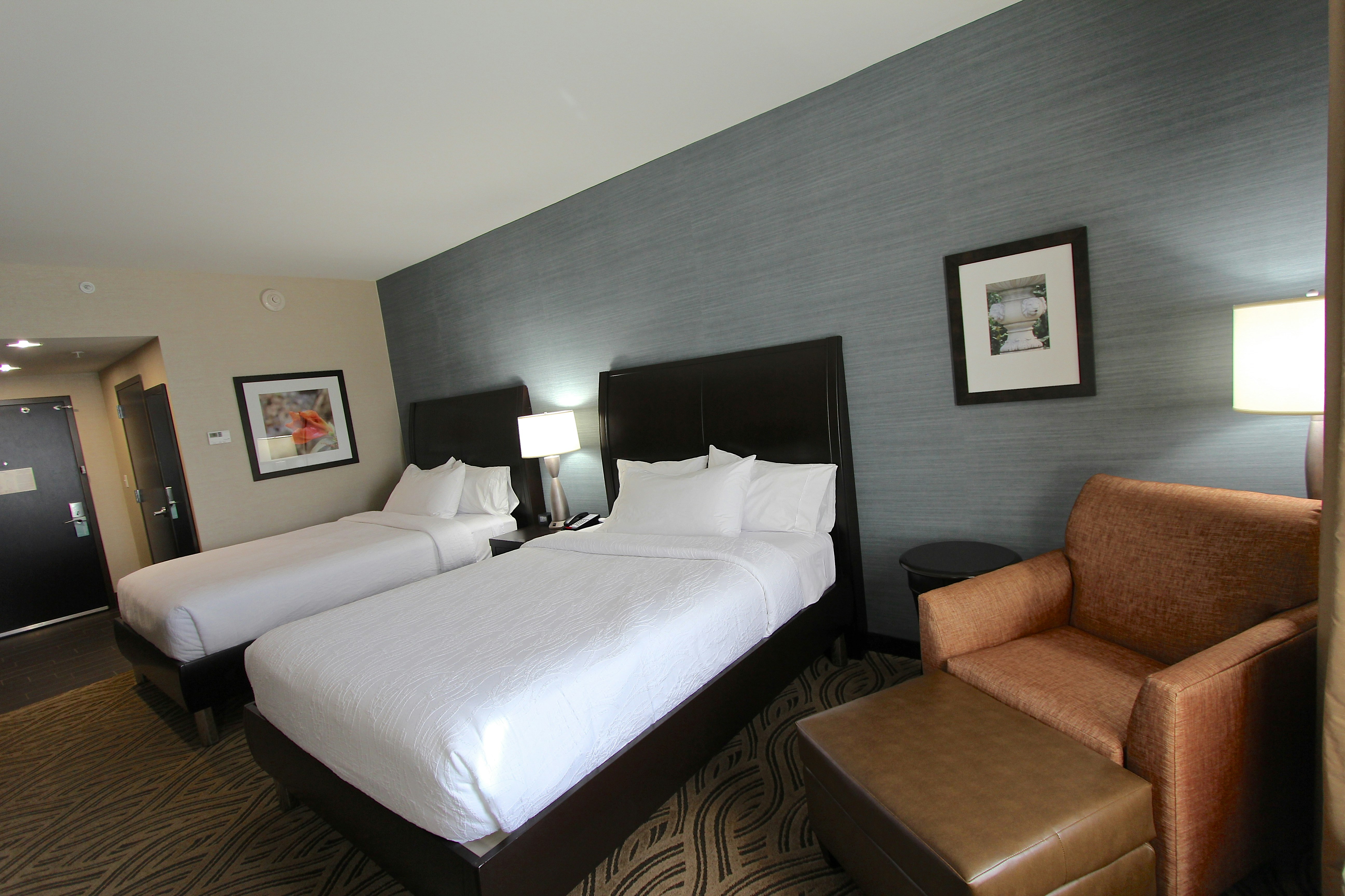 غرفة بسريرين كوين