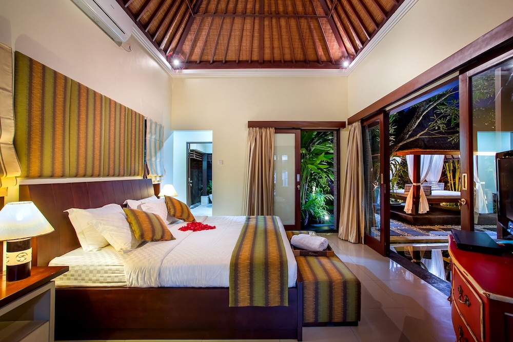 Tiga Samudra Villa 17/50