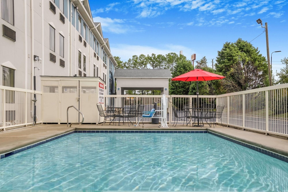 Baymont by Wyndham Grovetown Augusta 42/44