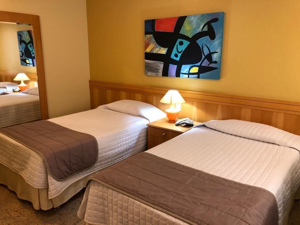 DELUXE, TWIN BEDS, SEA VIEW