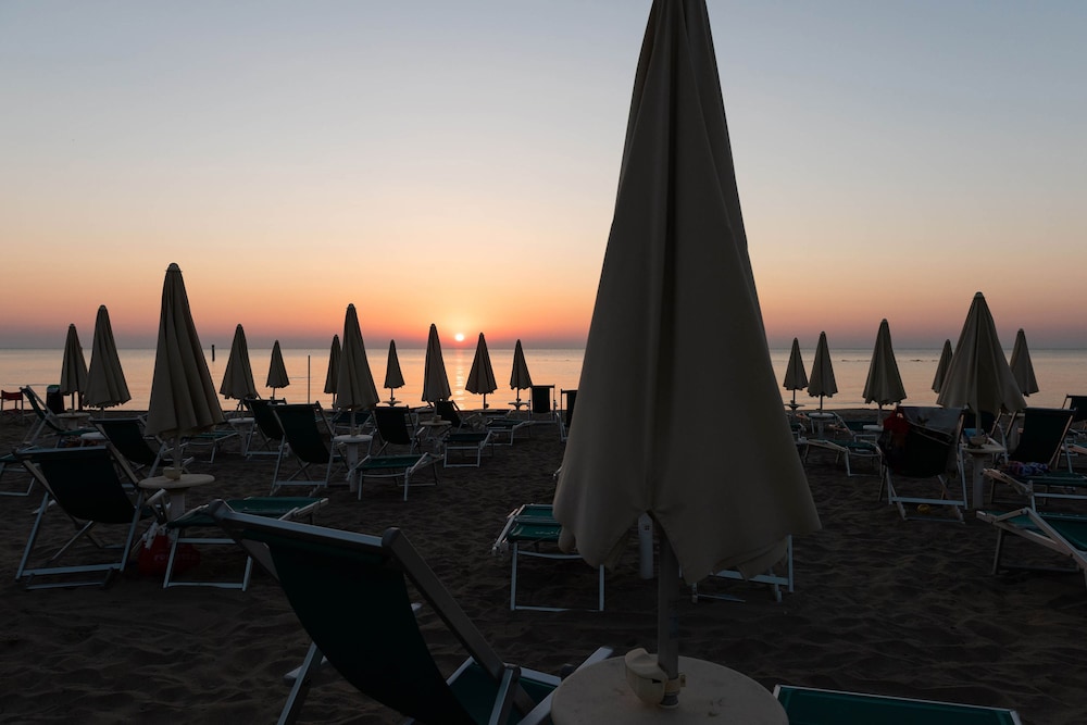 Hotel Paradiso Grottammare 40/50