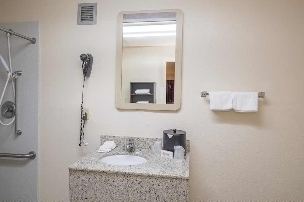 Red Roof Inn Walterboro 14/34