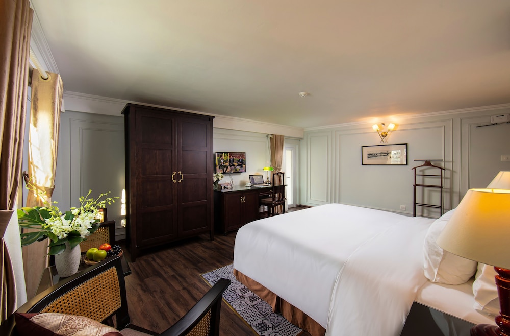 Hong Ngoc Dynastie Hotel 43/74