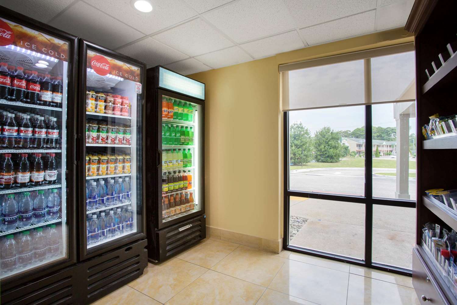 Days Inn by Wyndham Absecon Atlantic City Area 6/39