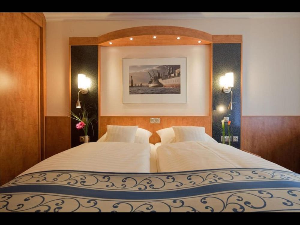 غرفة بسرير كوين بإطلالة على المدينة بشرفة بغرفة نوم واحدة، Room in B&B - Studio for 2 People in Hamburg Mitte, Cozy and Modern 2/10
