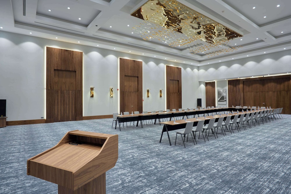 Radisson hotel Baku 6/80