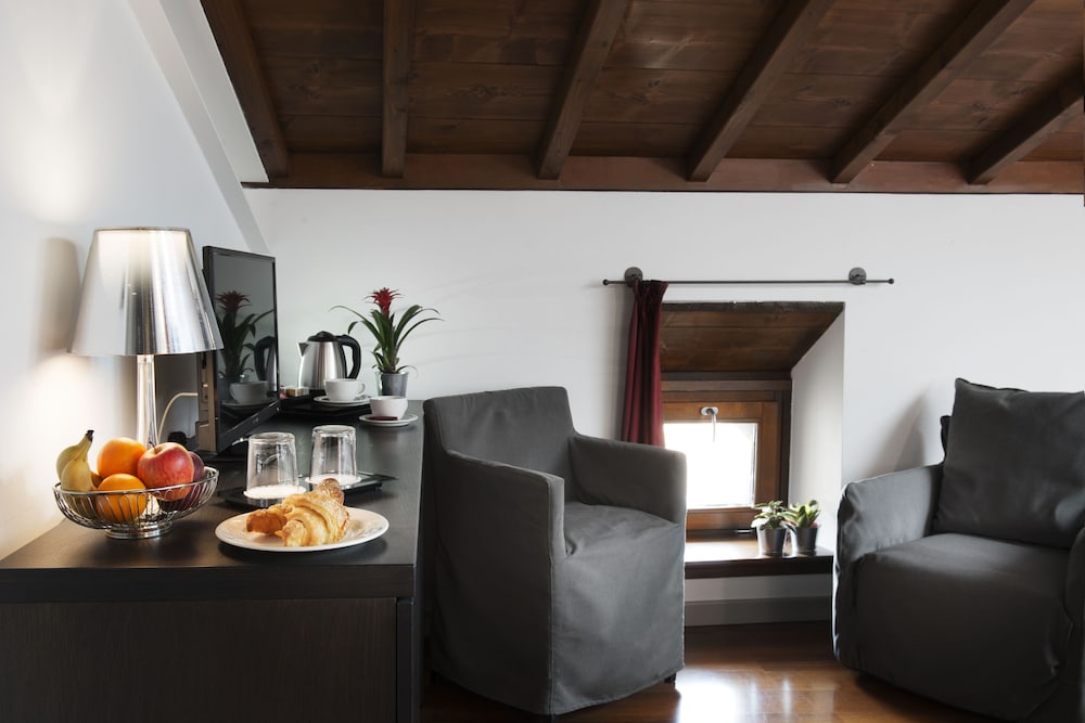 Hotel del Porto 43/61