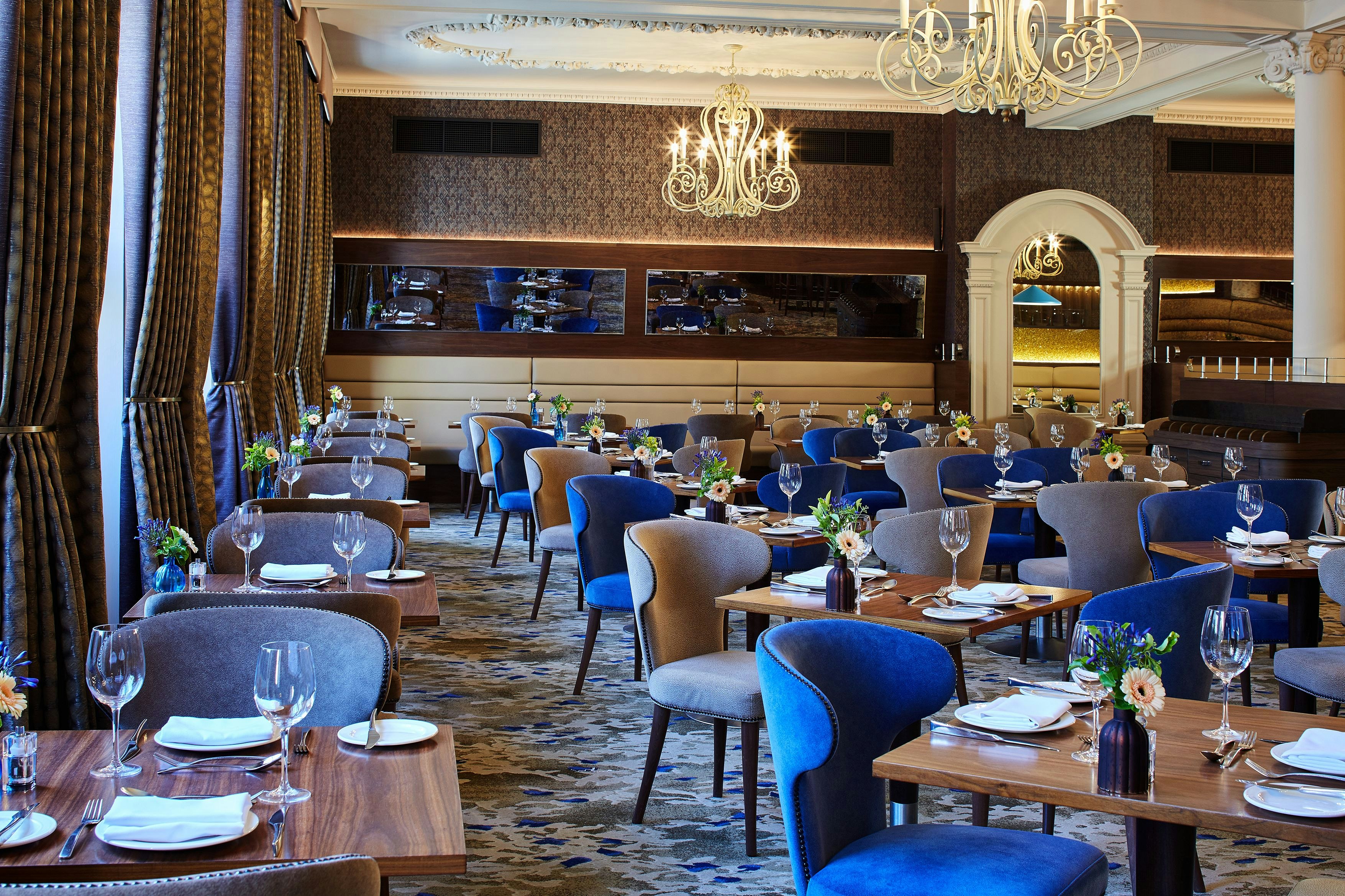 Rembrandt Hotel 66/82