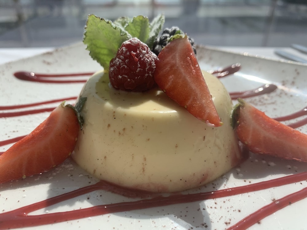 The Harbour House Hotel 20/50
