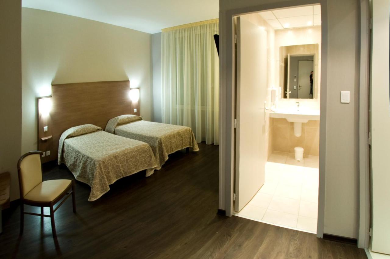 HOTEL LES MINOTIERS 7/17