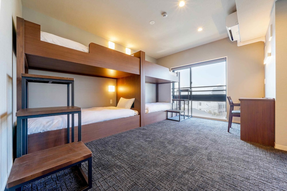 Resi Stay Gojozaka 52/66