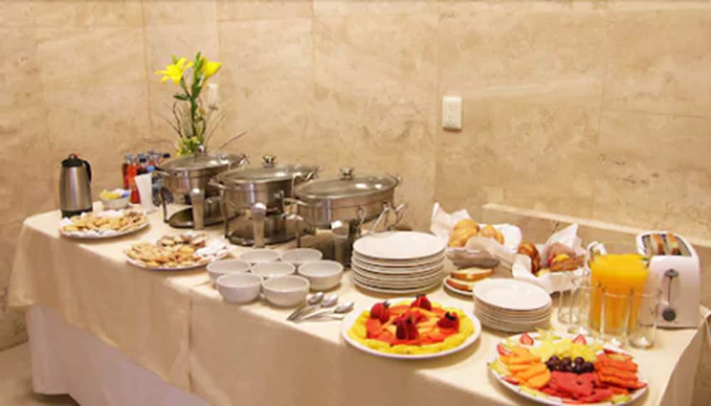 Rymma Hotel 12/16
