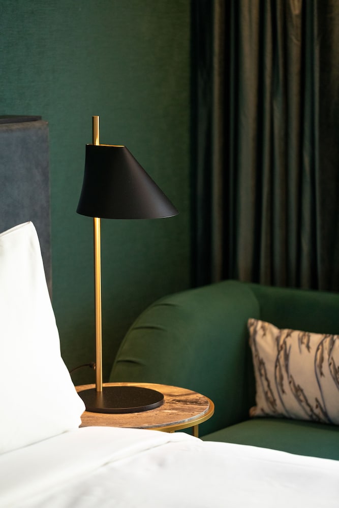 The Den, ‘s-Hertogenbosch, a Tribute Portfolio Hotel 19/49