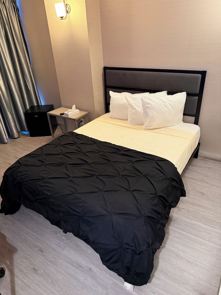 Hotel Moca NYC 27/45