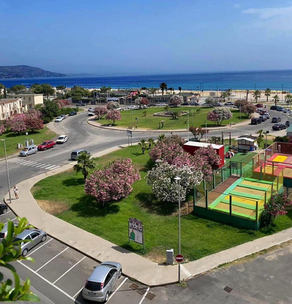 HOTEL NETTUNO SOVERATO 39/59