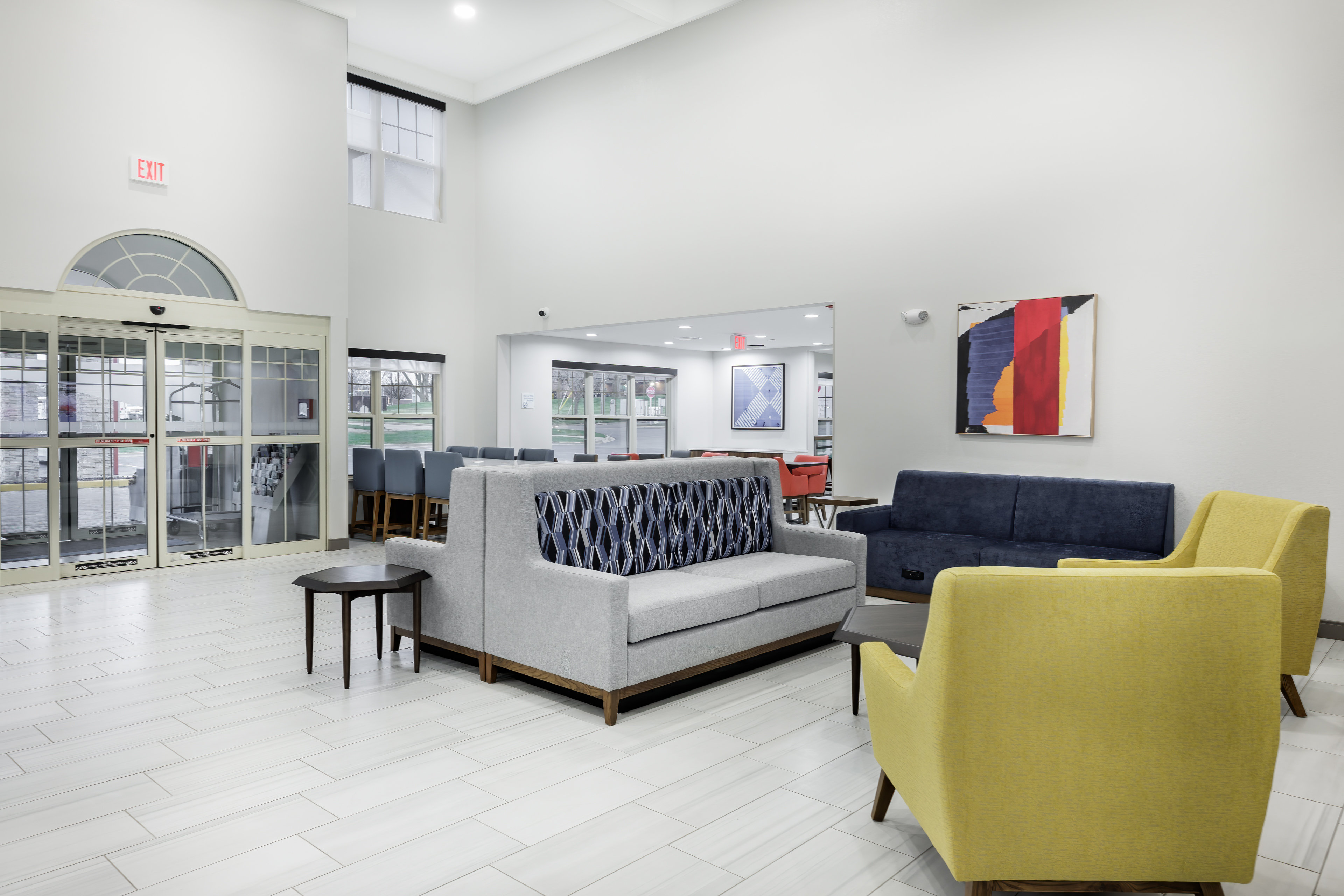 Holiday Inn Express & Suites Zion By IHG 35/43