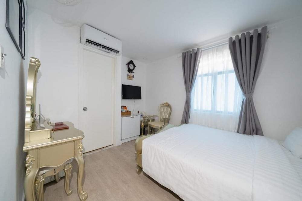 A25 Hotel - 255 Le Thanh Ton 19/51