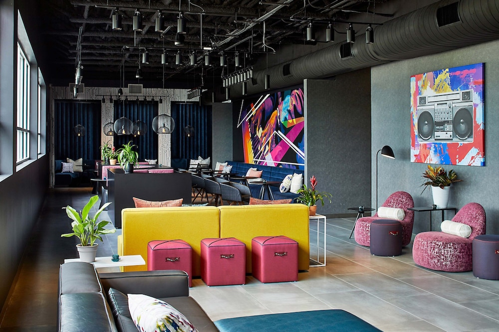 Aloft Chattanooga Hamilton Place 8/62