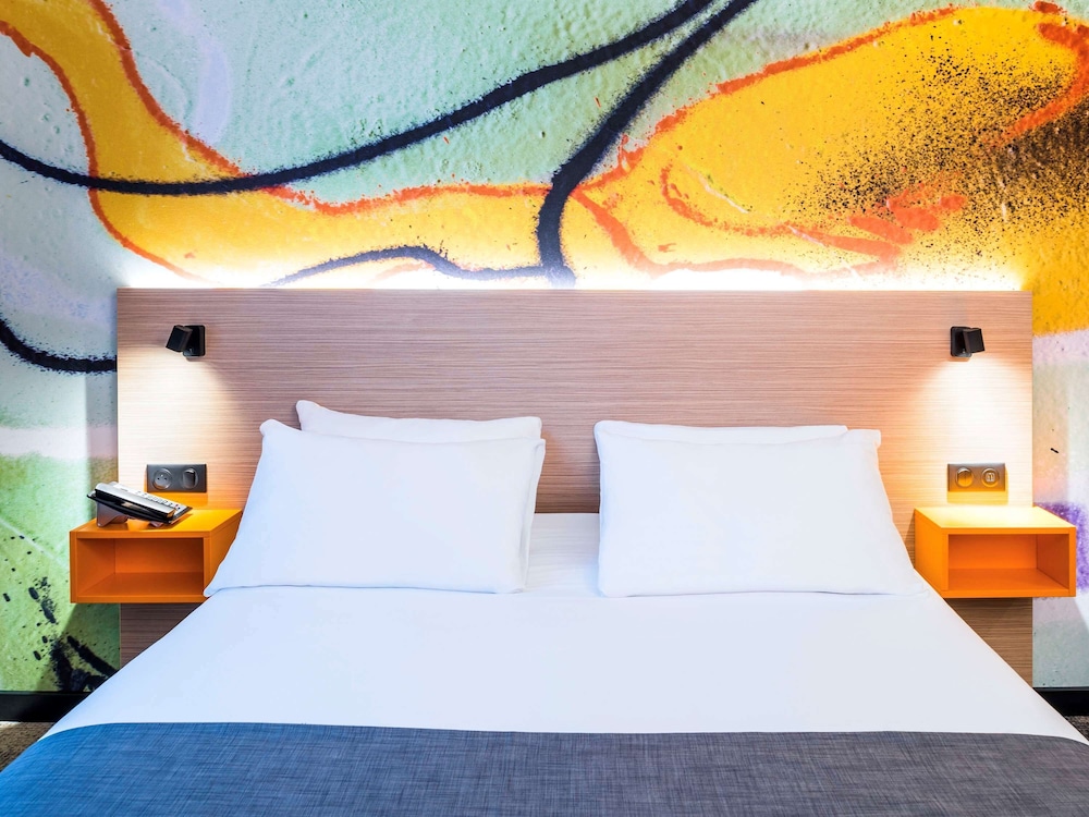 Ibis Styles Clamart Gare Grand Paris 25/65