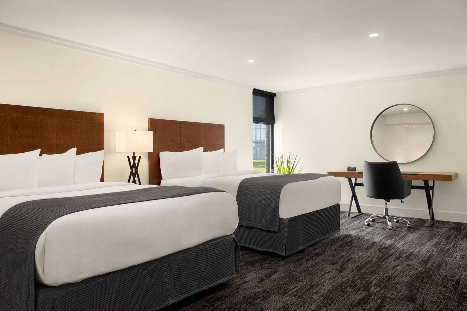 Ramada By Wyndham Cornwall 19/71