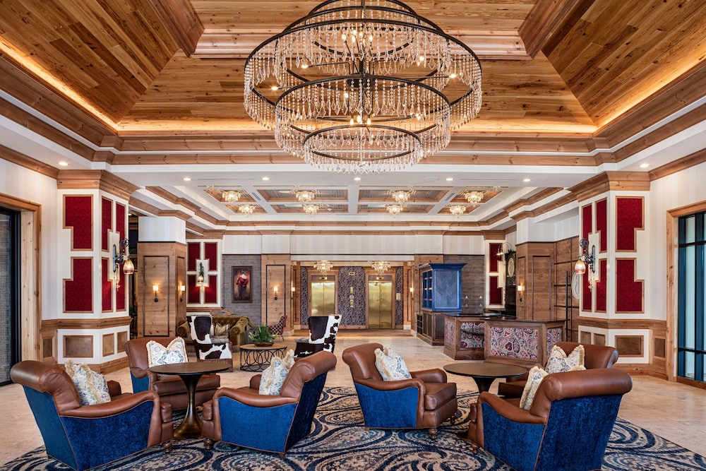 Brownwood Hotel & Spa 57/66