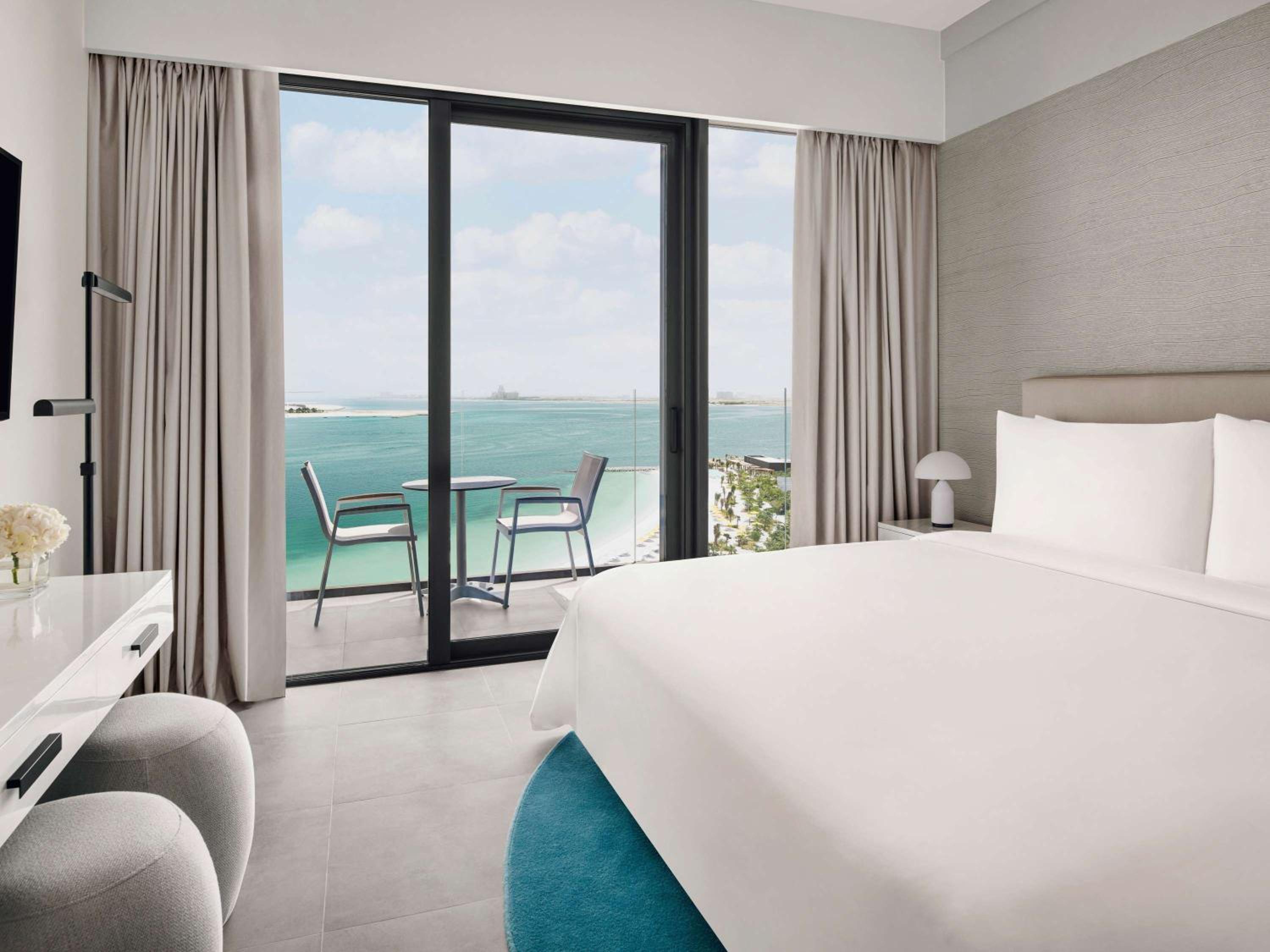Beach, Premium, King Bed, with Pool