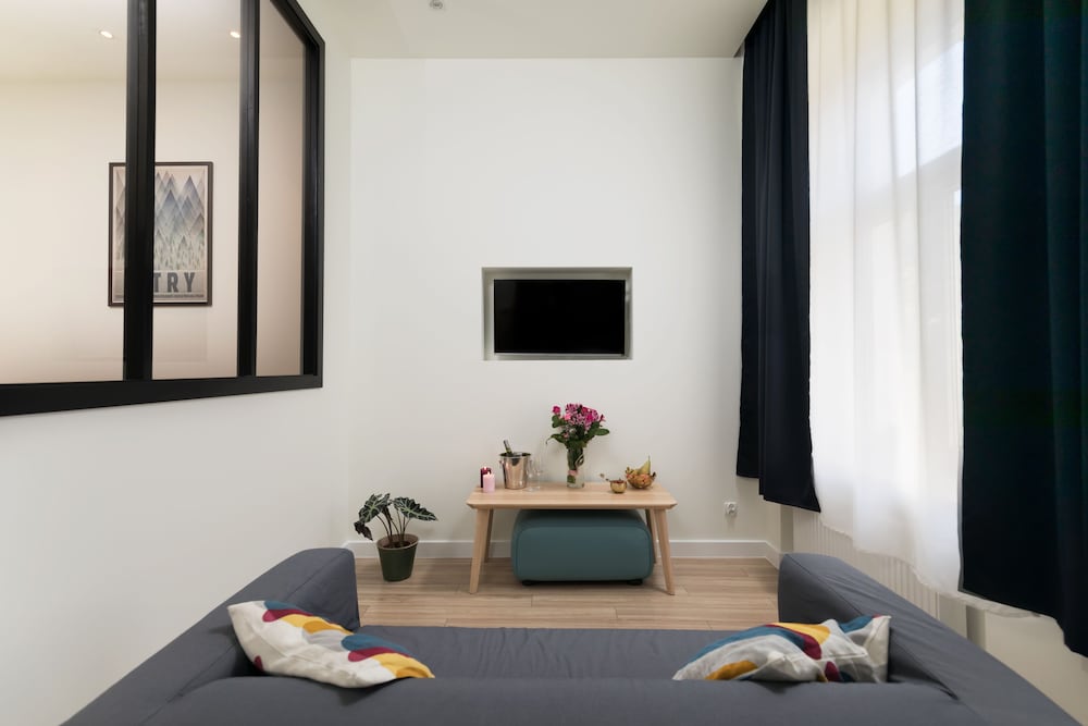 Platinum Aparthotel 50/73