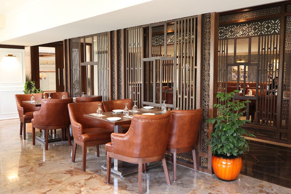 Pride Hotel Bhopal 41/49