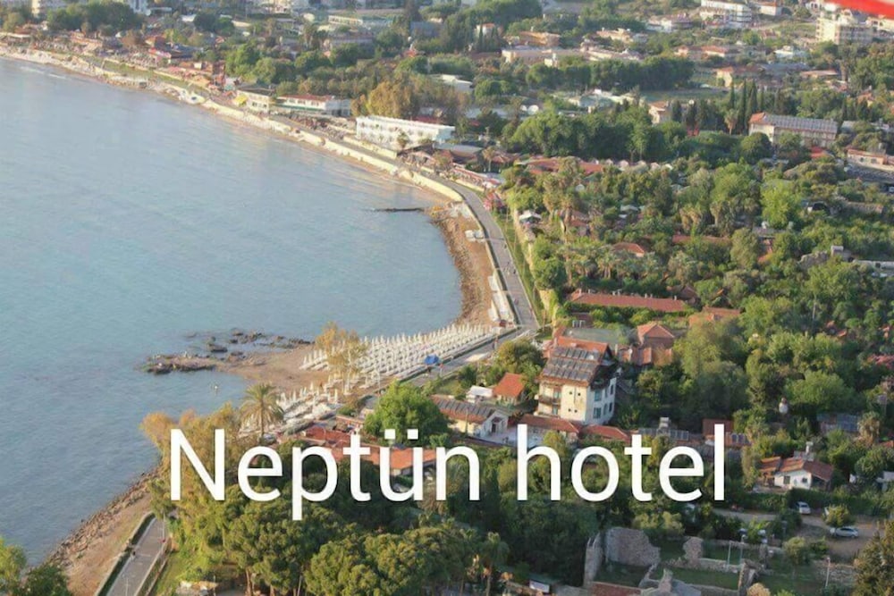 Neptun Hotel 18/27