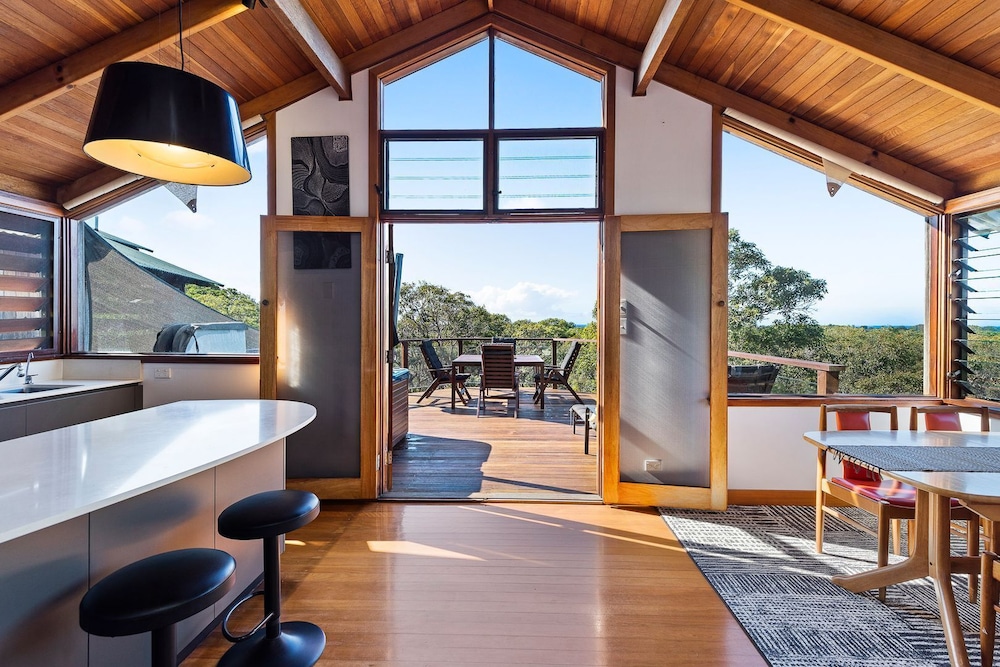 The Oasis Apartments and Treetop Houses 21/47