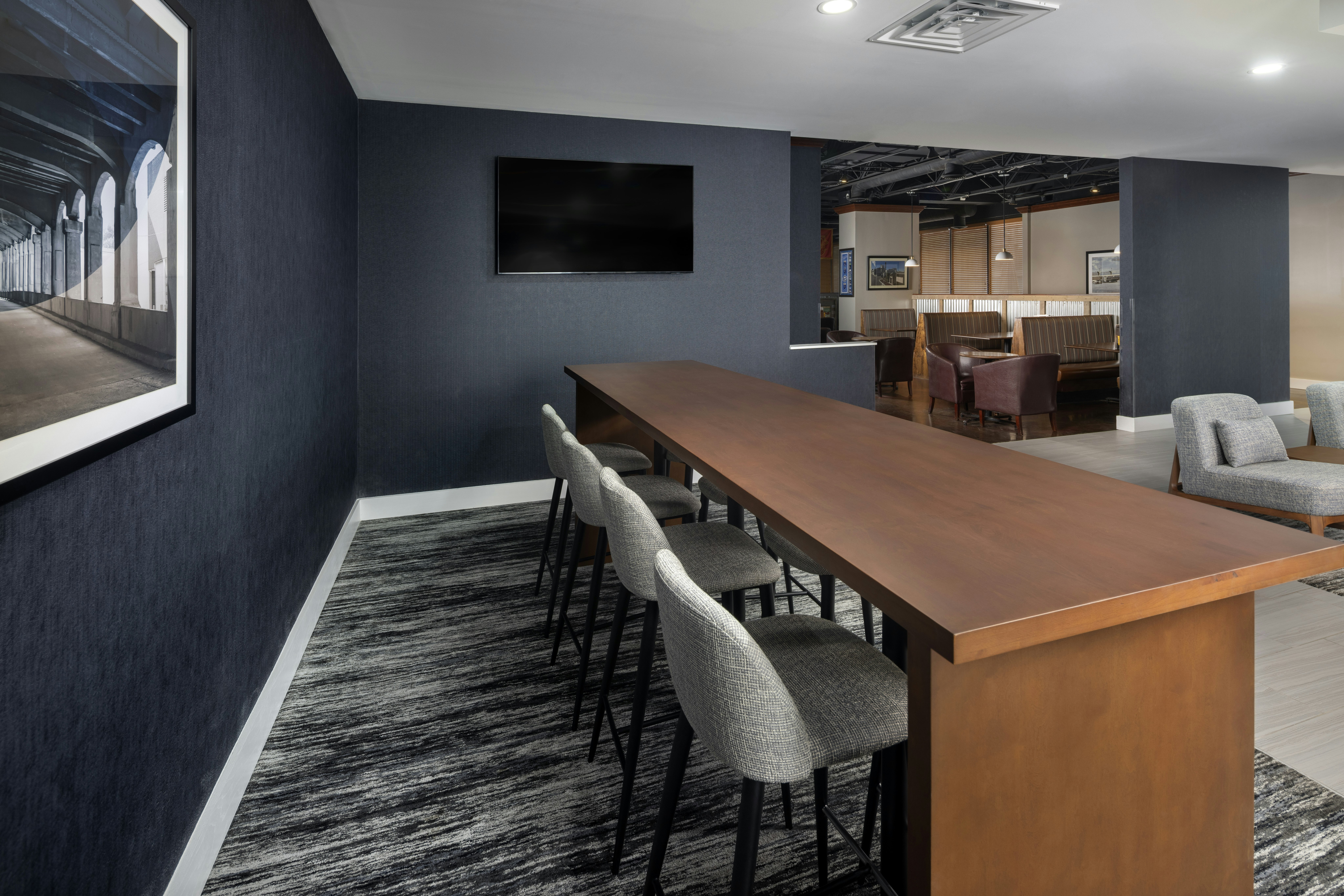 DoubleTree by Hilton Kansas City Airport 7/7