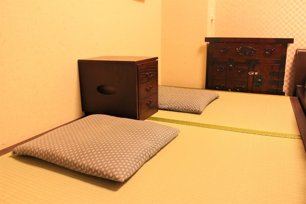 K's House Tokyo Oasis 64/74
