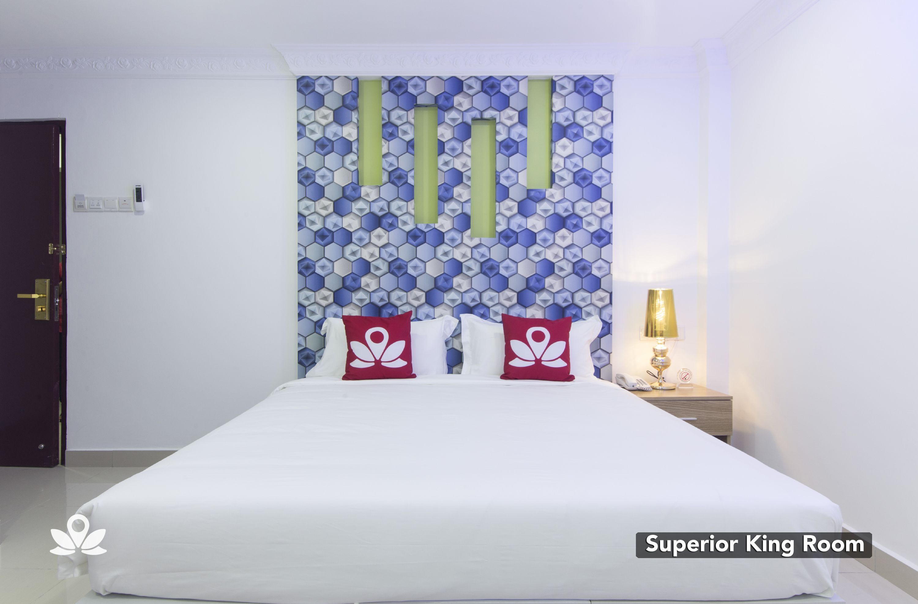 Zen Rooms Poorna Hotel 33/50