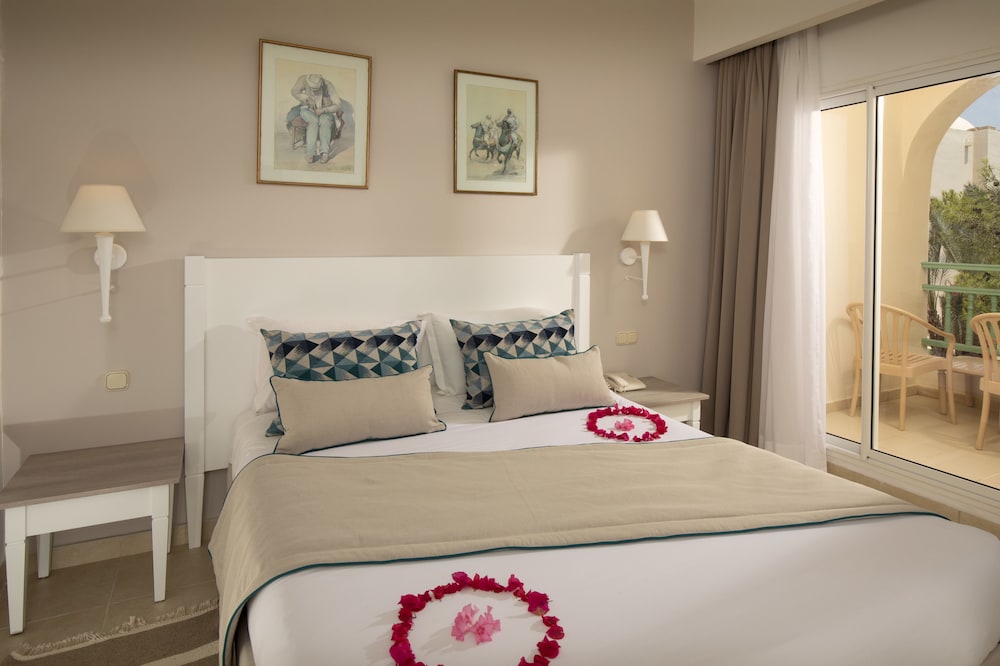 Maritim Yadis 4/34