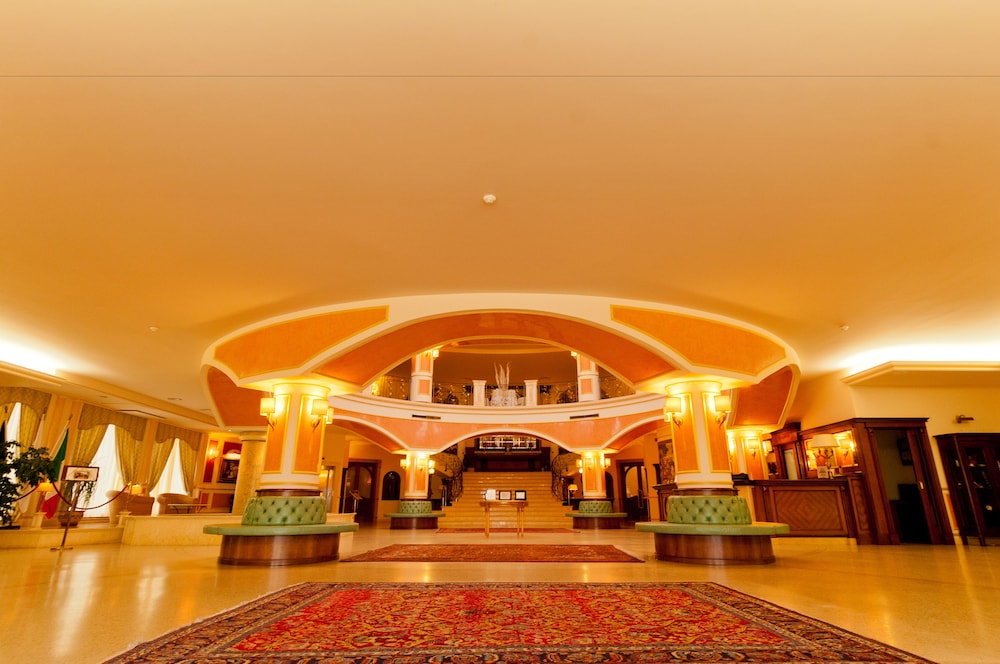 Parco Dei Principi Hotel 69/80