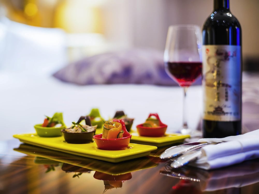 Grand Mercure Qingdao Qinglong 7/28