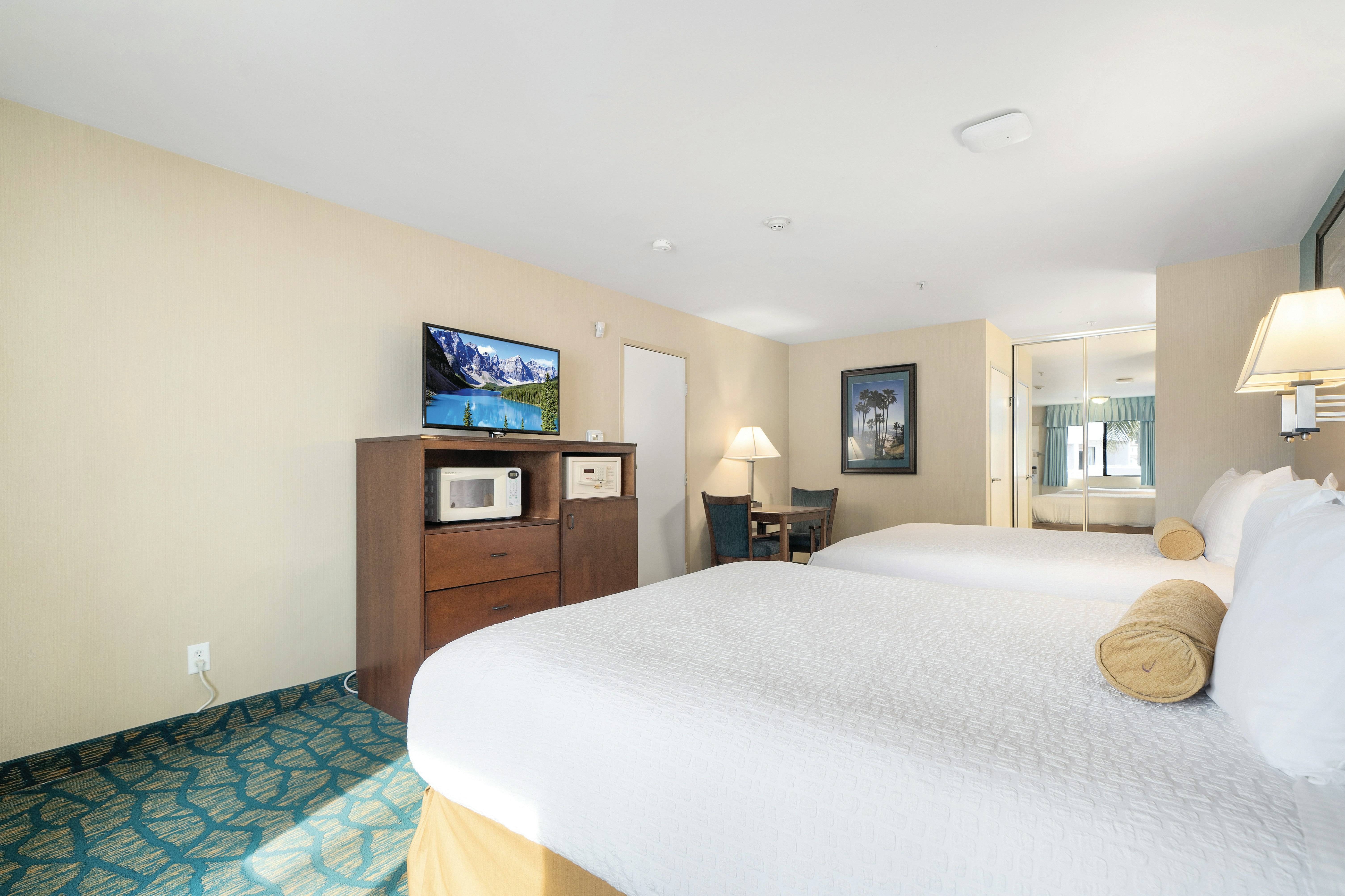 Casablanca Inn 17/71