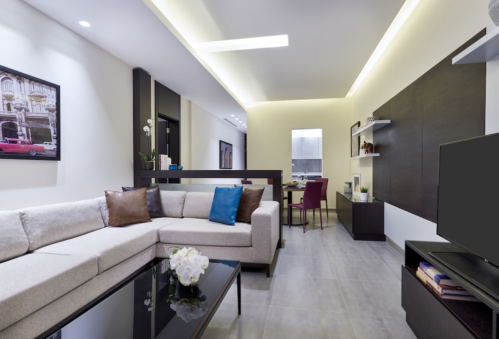 Staybridge Suites Doha Lusail 35/56